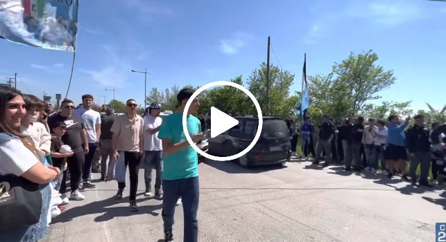 Tutti all'Aeroporto di Grazzanise, bolgia di tifosi sta arrivando il