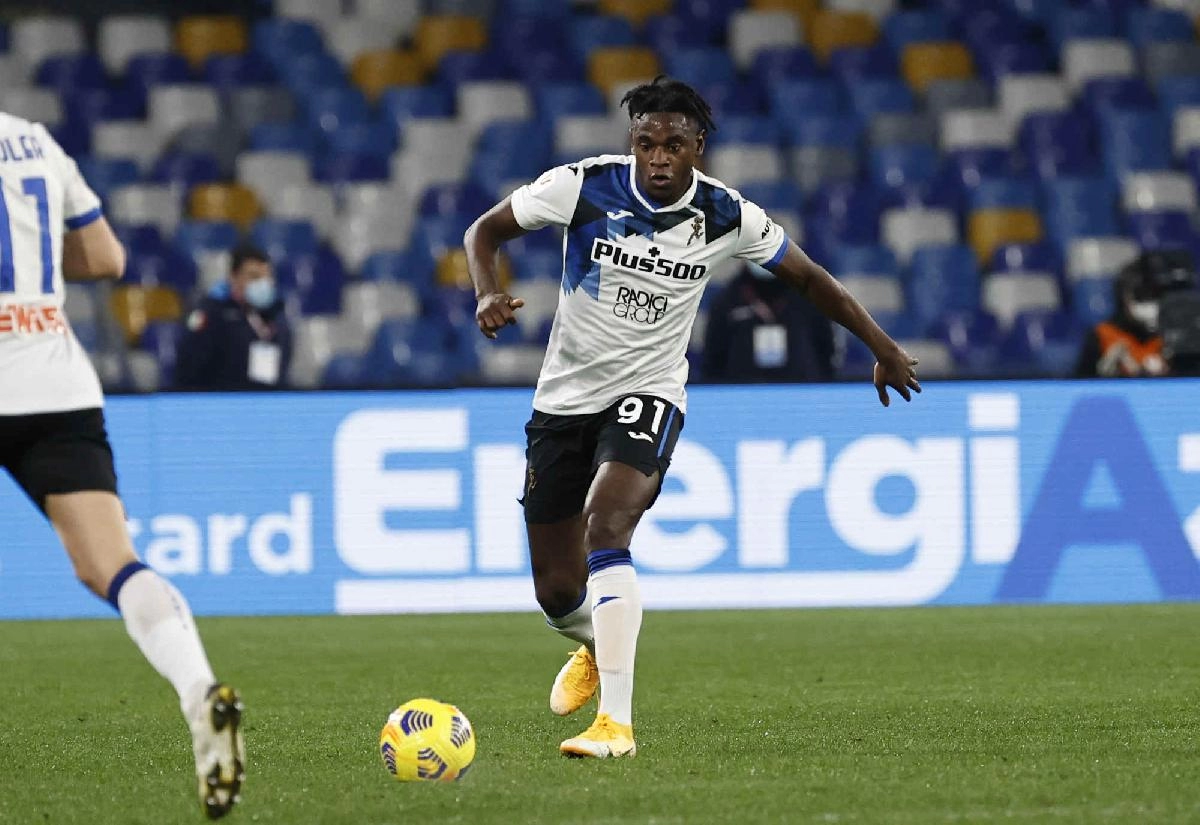 Atalanta, nuovo infortunio per Zapata! Rischia quattro mesi di stop