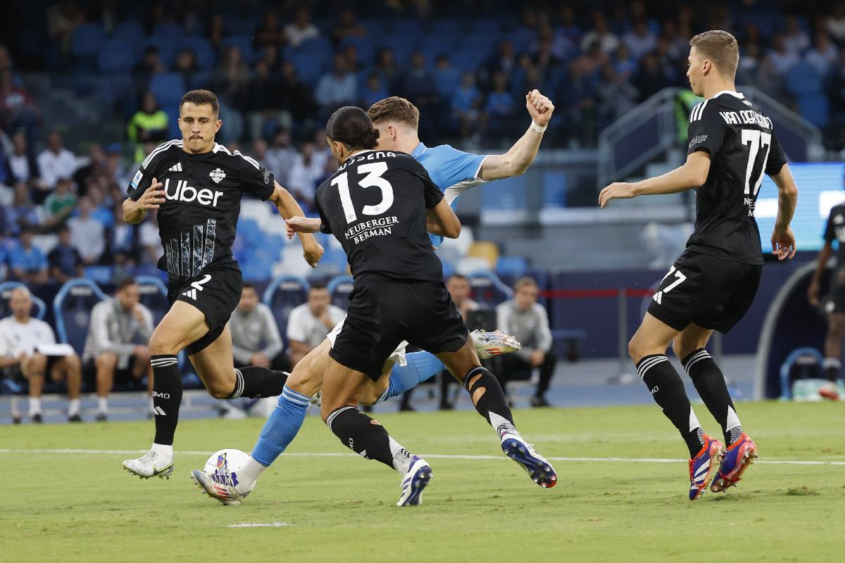 dossenamctominaynapolicomo41024gol_2.jpg