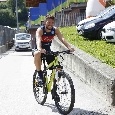 Dal Mertens ciclista, al <i>silenzio</i> di squadra: tutti gli scatti della mattina [FOTOGALLERY CN24]