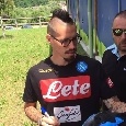 Hamsik firma autografi, ressa sensazionale per il capitano [VIDEO CN24]