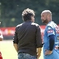 Sarri e Giuntoli parlano a lungo con Reina, fitto colloquio a fine allenamento [FOTO CN24]