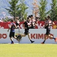 Core stability, il drone caduto e tifosi dappertutto: gli scatti della seduta mattutina [FOTOGALLERY CN24]