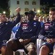 Dimaro, esilarante Insigne: prende in giro Koulibaly e gli toglie il cappello. I due scoppiano a ridere [FOTOSEQUENZA CN24]