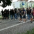 Panico a Trento, ultras caricano il cancello e scatta la colluttazione con la polizia: entrano senza biglietto [VIDEO CN24]