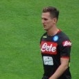 "Milik, Milik": dalle tribune iniziano i primi cori per Arek