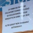 Store SSC Napoli Dimaro, autografi solo se compri la maglia: polemiche e <i>veleni</i> ingiustificati, i motivi