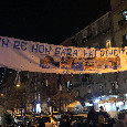 Striscione per Maradona a via Carbonara: "Un re non sarà mai dimenticato" [VIDEO]