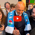 Spalletti accolto da re, bagno di folla coi tifosi a Bologna per il premio Bulgarelli! | VIDEO
