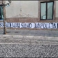 Striscione contro i napoletani a Parete | FOTO