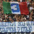 "Inchinatevi agli Ultras Campioni d'Italia": striscione col tricolore nel settore ospiti a Frosinone | FOTO