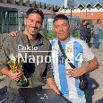 Sorpresa Simeone, regalo bellissimo da un tifoso argentino Milano | VIDEO CN24