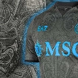 SSC Napoli, super-sconto sulla terza maglia 2024-2025! Saldi estivi sullo store