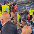 Clamoroso all'Olimpico, il designatore Rocchi aggredito in tribuna durante Lazio-Parma: il motivo | VIDEO