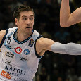 Napoli Basket impresa da urlo, è salvezza! Il capitano De Nicolao: "La volevamo per i nostri tifosi, la dedichiamo col cuore a..."