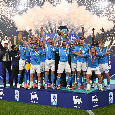 Scudetto, la SSC Napoli alle 22:48 pubblica: "Rinati, uniti, campioni d'Italia" | VIDEO