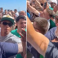 Spunta David Neres sul lungomare, guardate cosa si scatena coi tifosi del Napoli | VIDEO