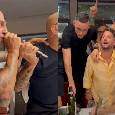 Paolo Cannavaro arriva alla festa di Hamsik e guardate che succede | VIDEO