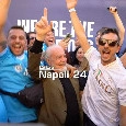 "Chi non salta &egrave; juventino", ADL show travolto dai tifosi del Napoli a Los Angeles | VIDEO CN24