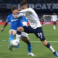 Moviola Napoli-Bologna, contatto Di Lorenzo-Miranda: l'arbitro assegna il rigore! Marelli: "Non lo tocca proprio il pallone" | FOTO