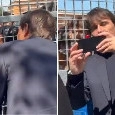 Pisa-Napoli 0-3, Antonio Conte festeggia con i tifosi a fine partita | VIDEO