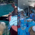 Domenica relax a Napoli per Matteo Politano: giornata in barca ad Ischia con la famiglia | VIDEO