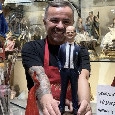 Allegri ha gi&agrave; conquistato Napoli: finisce sul presepe a San Gregorio Armeno | FOTO
