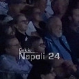 De Laurentis e la moglie tra i tifosi a Dimaro ad assistere al film Odissea | VIDEO CN24