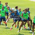 Allegri a colloquio con Anguissa, Olivera e Giovane: &egrave; sfida 10 vs 10! Tutte le immagini dell'allenamento mattutino | FOTOGALLERY CN24