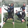 Portieri Napoli sotto assedio: Meret e Milinkovic 'volano' a caccia del pallone! | VIDEO CN24