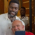 Niente agente, ecco chi ha accompagnato Badiashile alle visite mediche col Napoli | FOTO CN24