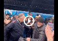 Entusiasmo Napoli, accoglienza da brividi all'aeroporto dopo la vittoria | VIDEO