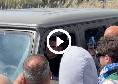 Fantastico a Castel Volturno, Lozano travolto dall'affetto dei tifosi: folla enorme! | VIDEO CN24