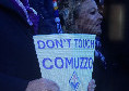 &quot;Don't touch Comuzzo&quot;, i tifosi della Fiorentina si oppongono alla cessione al Napoli | FOTO