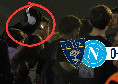 Lukaku in mezzo ai tifosi napoletani dopo Lecce-Napoli 0-1 | VIDEO