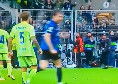 Clamoroso: Inter-Barcellona, Martinez sputa addosso ad Acerbi! Immagini virali | VIDEO