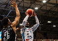 Napoli Basket: festa salvezza, ma cade con Trento 89-114 | FOTO
