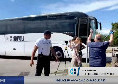 Parma-Napoli, la partenza della squadra in pullman da Castel Volturno | VIDEO