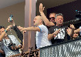 Peppe Iodice show in versione capo ultras: guardate cosa fa prima di Napoli-Cagliari | VIDEO