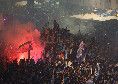 L'altra faccia del quarto scudetto Napoli: tentate rapine tra Via Marina e P.za Plebiscito, 5 persone con traumi e fratture nel Maradona