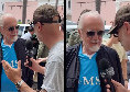 &quot;Lei &egrave; come Ges&ugrave;&quot;, De Laurentiis arriva ad Ischia indossando la maglia del Napoli: simpatico siparietto | VIDEO