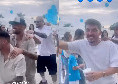Festa scudetto Napoli, Politano guida il trenino! Anche il DS Manna si scatena | VIDEO