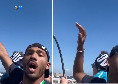 Festa scudetto Napoli, Juan Jesus canta &ldquo;Vesuvio erutta&rdquo; dal pullman | VIDEO