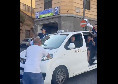Politano, Di Lorenzo e Spinazzola scatenati sul taxi come ultras | VIDEO