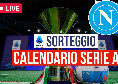 DIRETTA VIDEO - Sorteggio calendario Serie A Napoli 2025-2026: Sassuolo-Napoli la prima, in casa col Cagliari e Milan alla 5a e Inter all'8a