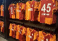 Nuova maglia Galatasaray in vendita: c'è anche quella di Osimhen | FOTO