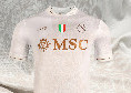 SSC Napoli, ci sono 9 simboli nascosti sulla nuova maglia! Eccoli svelati uno ad uno