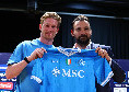 Manna &egrave; a Dimaro! Il ds del Napoli con De Bruyne al termine della presentazione | FOTO &amp; VIDEO