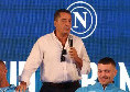 Show di Nicola Lombardo a Dimaro: cori, battute e quello strano bigliettino... | VIDEO