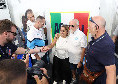 De Laurentiis show a Dimaro: foto e autografi per tutti i tifosi | FOTO